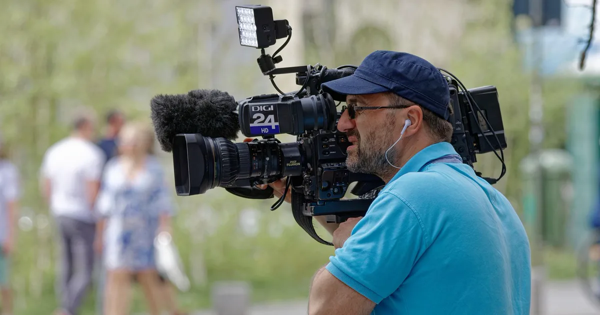 A Field Note on Shooting at Festivals